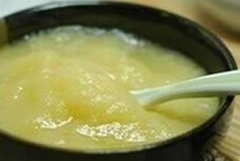 月嫂:苹果泥的功效与制作(图1)